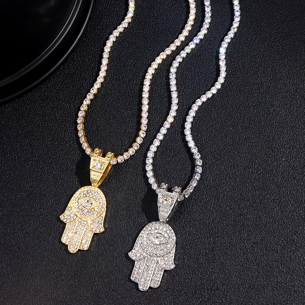 Bling Crystal Hamsa Hand Evil  - Tulsi Holy Basil บทวิจารณ์และราคา